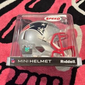 New England Patriots NFL Riddell Speed Mini Football Helmet w/ Eye Shield Visor
